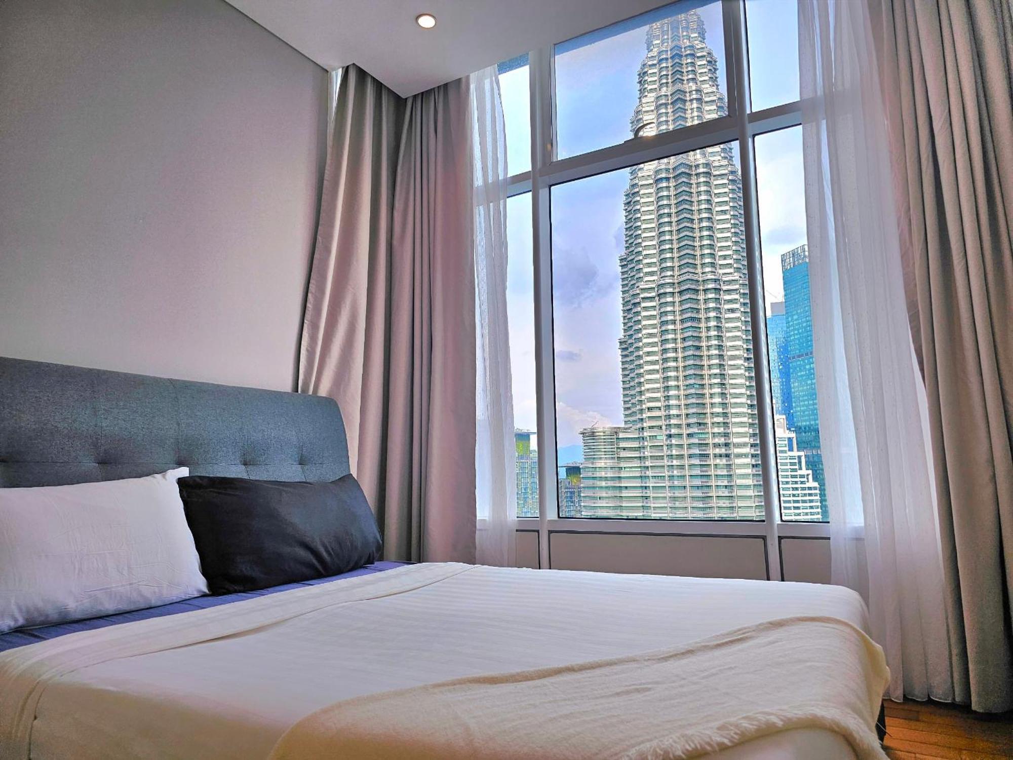 De Apartment Sky At Klcc Kuala Lumpur Exterior photo